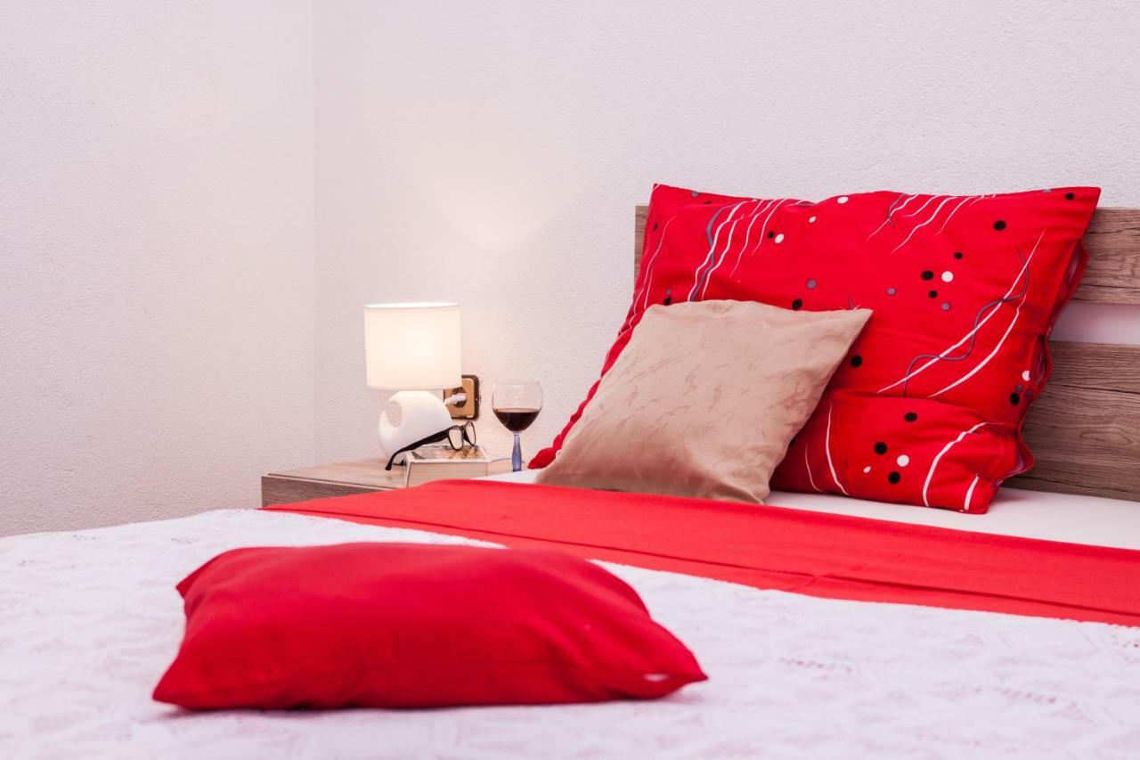 Nadalina Apartment Kastel Stari Екстер'єр фото