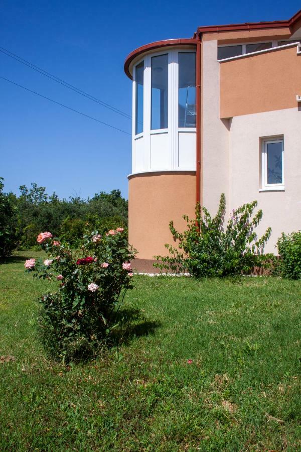 Nadalina Apartment Kastel Stari Екстер'єр фото